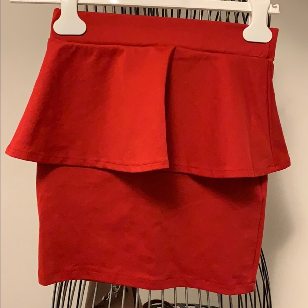 NWT Zara peplum mini skirt red size S